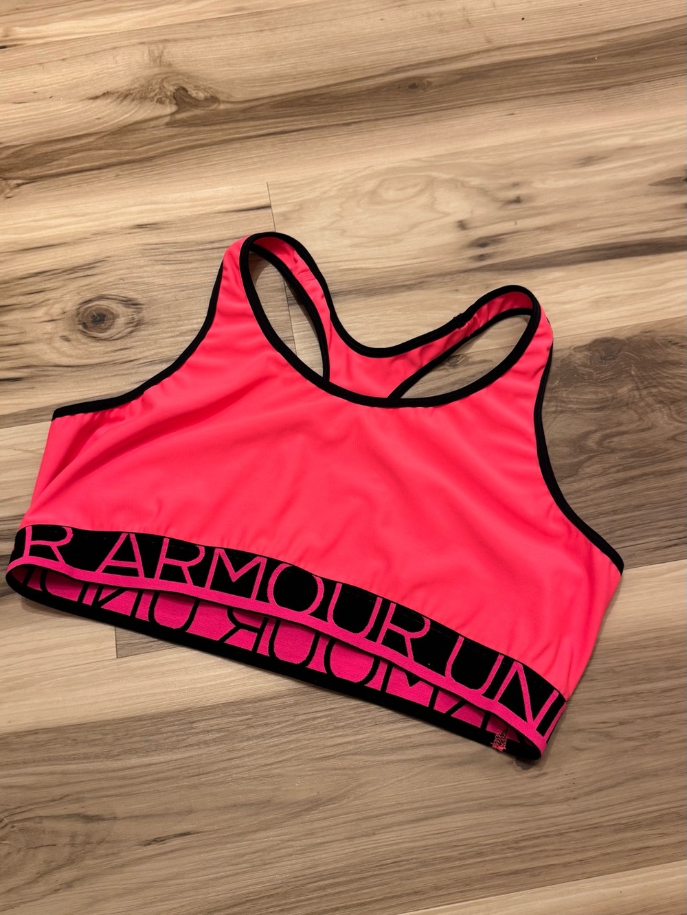 Women’s Under Armour Neon Pink Racerback Sports Bra with Branded Elastic Band XL